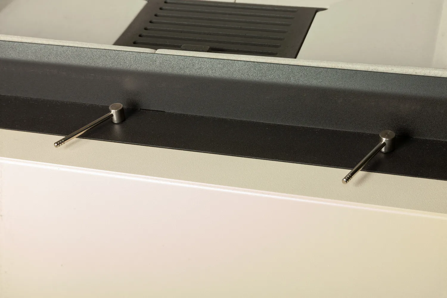 Печь-камин Родос 800 Слоновая кость белый шамот