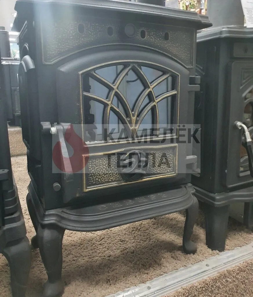 Чугунная печь-камин Сибирь 7 кВт Чугунная печь-камин Сибирь 7 кВт