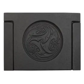 ДПр-3А "Кельты" Чугунная дверка прочистная окрашенная 200х149х63 ДПр-3А "Кельты" Чугунная дверка прочистная окрашенная 200х149х63