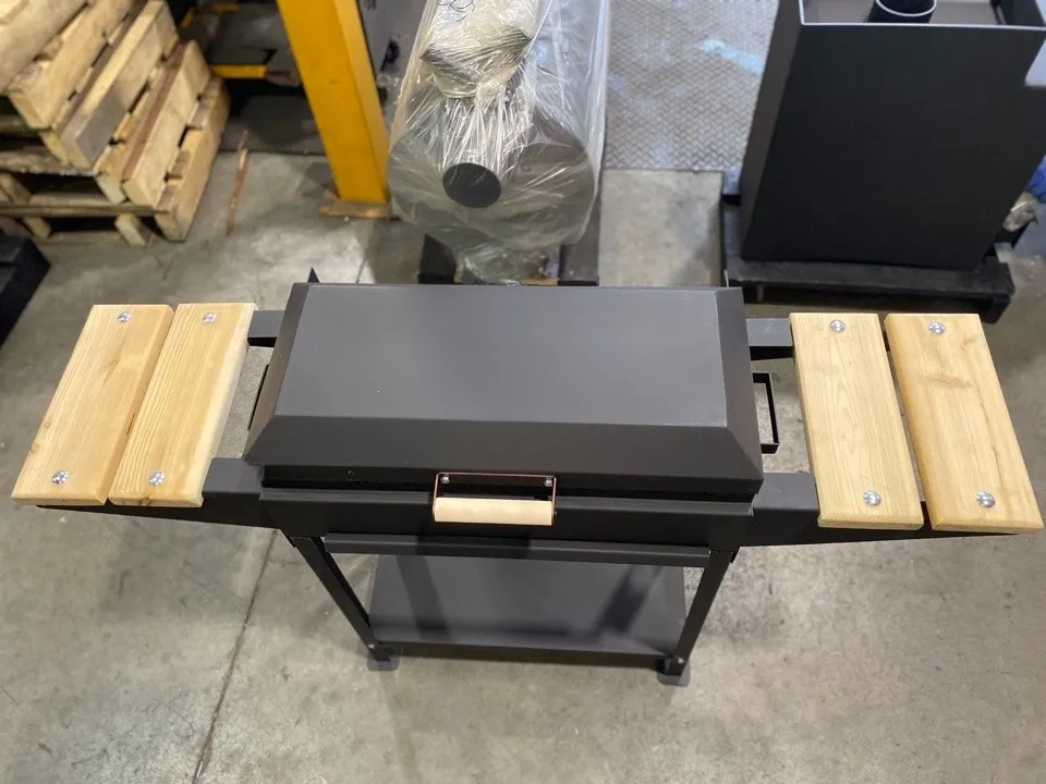 Мангал 2 мм с крышкой и деревянными полками