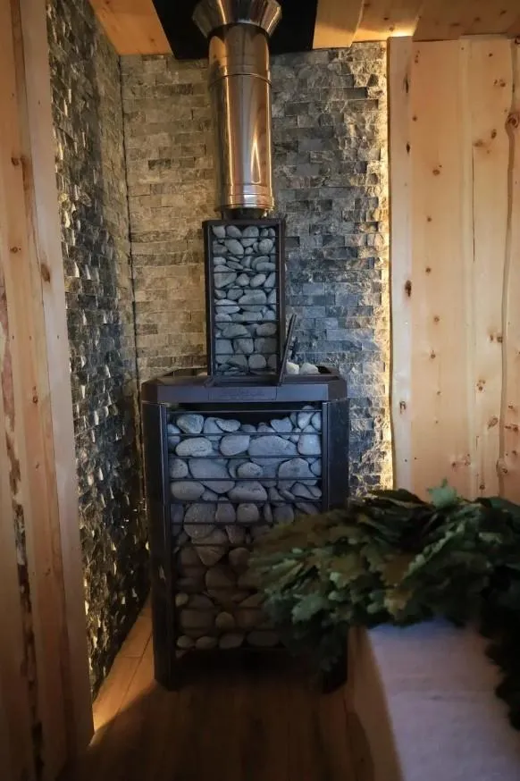 Чугунная банная печь Эйфория 45 сетка КТТ