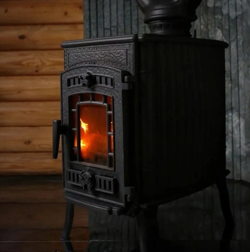 Чугунная печь-камин Маэстро