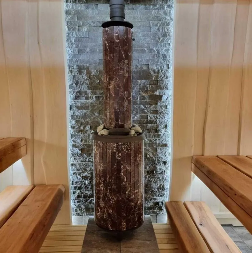 Чугунная банная печь Атмосфера XL ламели «Россо Леванто»