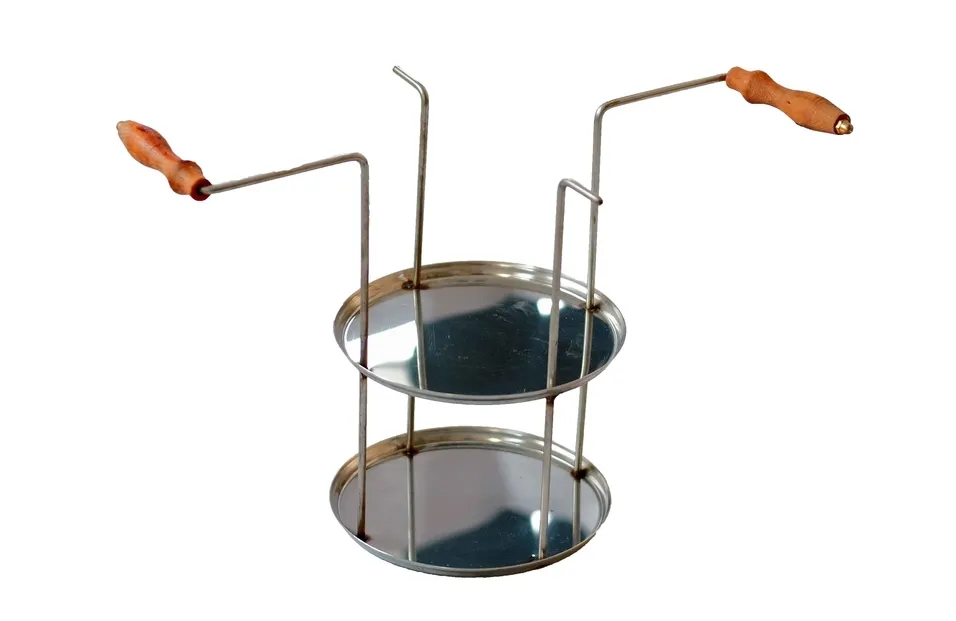 Тарелка двухъярусная