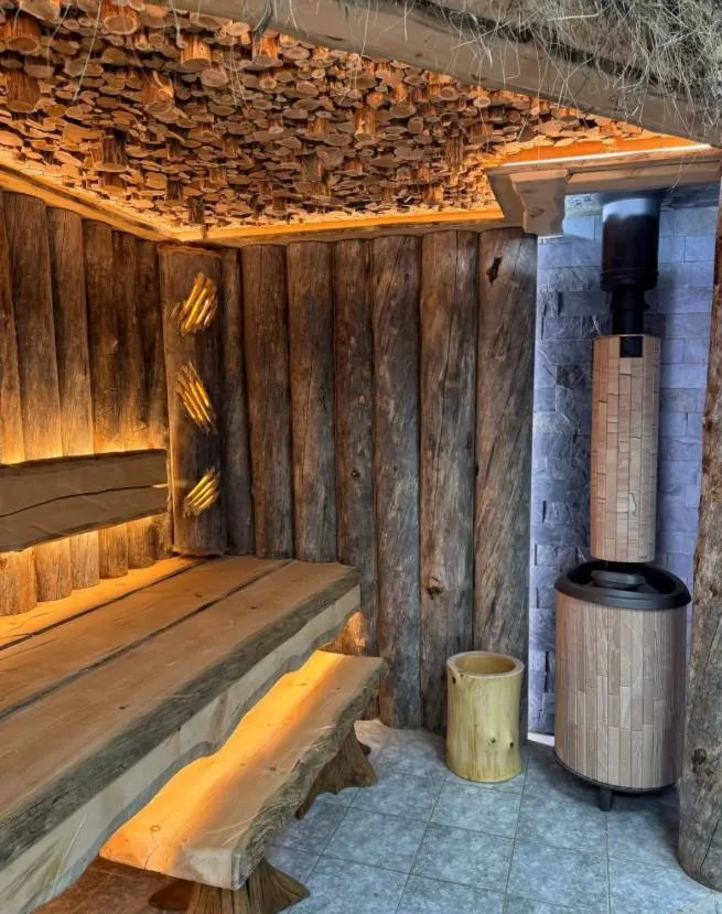 Чугунная банная печь Атмосфера XL ламели «Окаменевшее дерево» наборные