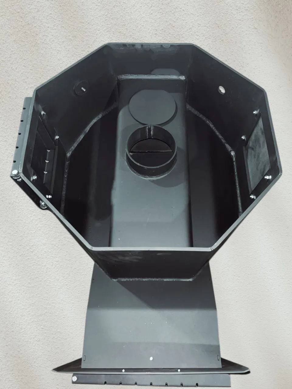 Стальная банная печь Сибирячка 24 с баком нерж 90 литров