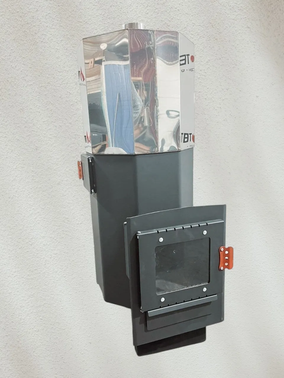 Стальная банная печь Сибирячка 24 с баком нерж 90 литров