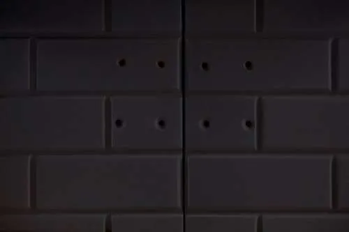 Каминная стальная топка ДЕЛЬТА 800 B три стекла принтинг черный шамот