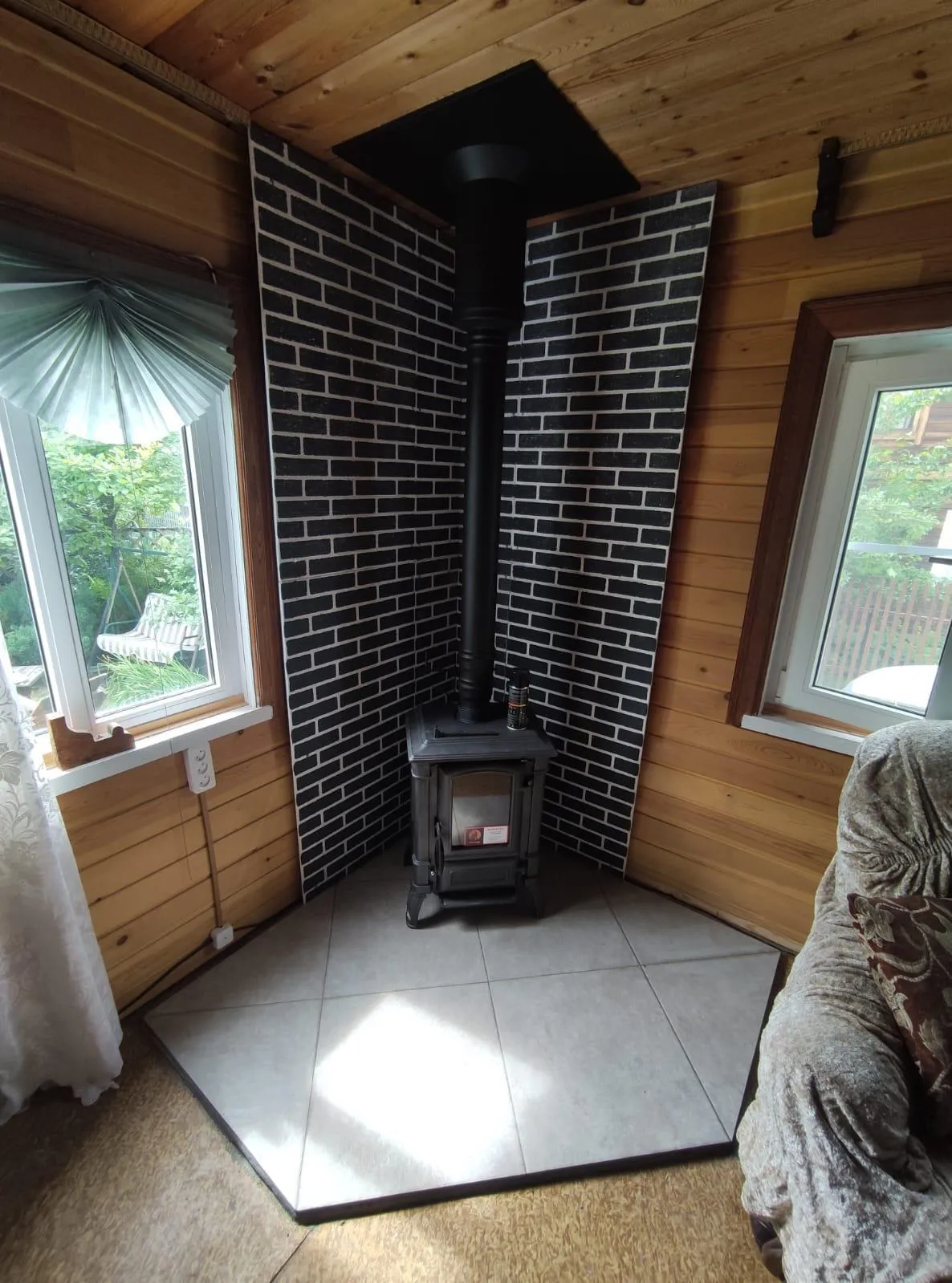 Огнестойкая плита декор КИРПИЧИКИ КОРОЕД БЕЛЫЙ 1200х600х9