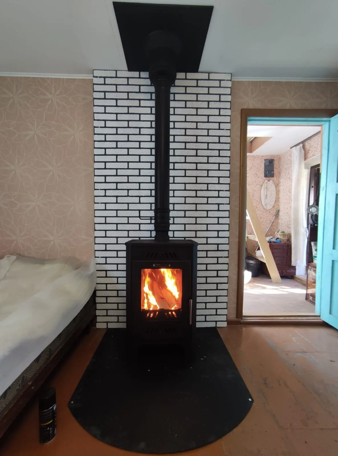 Огнестойкая плита декор КИРПИЧИКИ КОРОЕД БЕЛЫЙ 1200х600х9