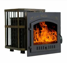 Премиальная чугунная банная печь Сибирь 25 дверка 700х700 в сетке Премиальная чугунная банная печь Сибирь 25 дверка 700х700 в сетке