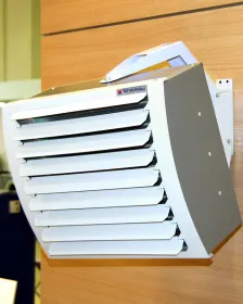 Водяной тепловентилятор Тепломаш КЭВ-30Т3W3