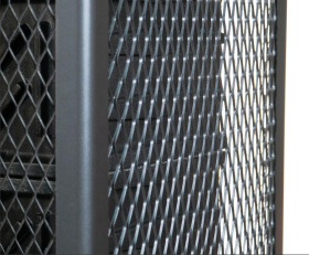 Чугунная банная печь Амур-ПРО ЗК. Панорамная дверца (сетка)